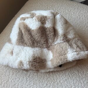 Fuzzy Winter Cow Print Bucket Hat